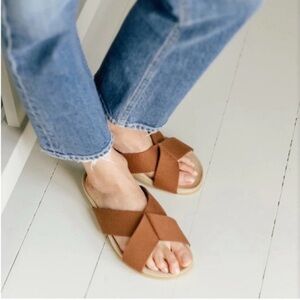Jenni Kayne Crossover Cotton Sandals in Walnut Size EU 39